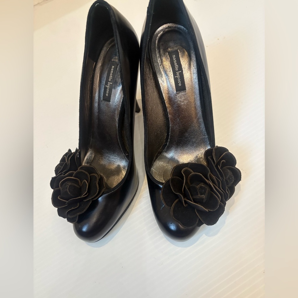 Nanette Lepore Black Floral embellished Heels